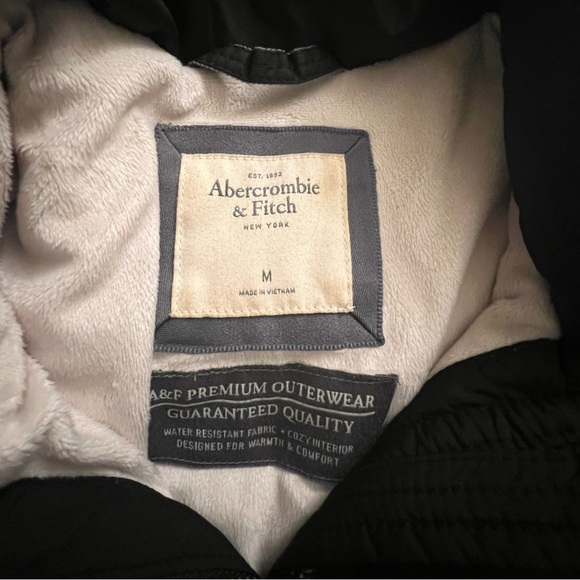 A&F Navy Blue Vest - Picture 3 of 4